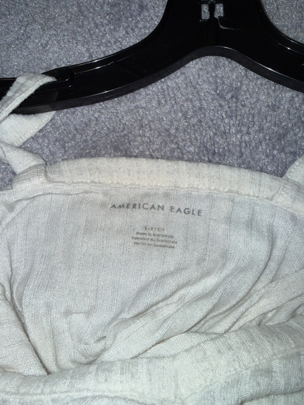 AE White Ribbed V-Neck Tank Top - Picture 3 of 3